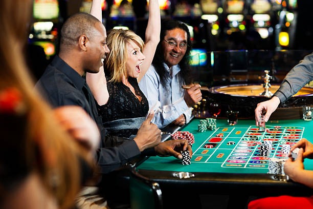 Number prediction game lobby showing active rounds and prediction options